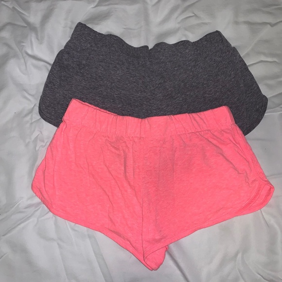 Pyjama Shorts - Picture 2 of 2